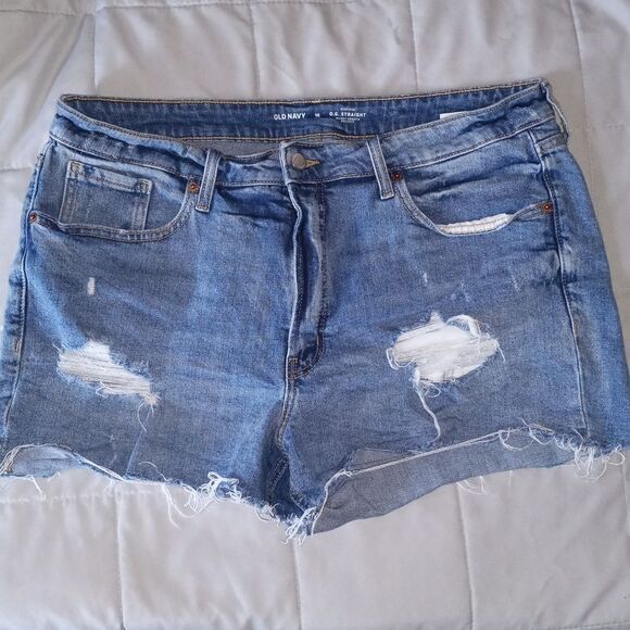 Old Navy O.G. Straight Shorts - Picture 2 of 5